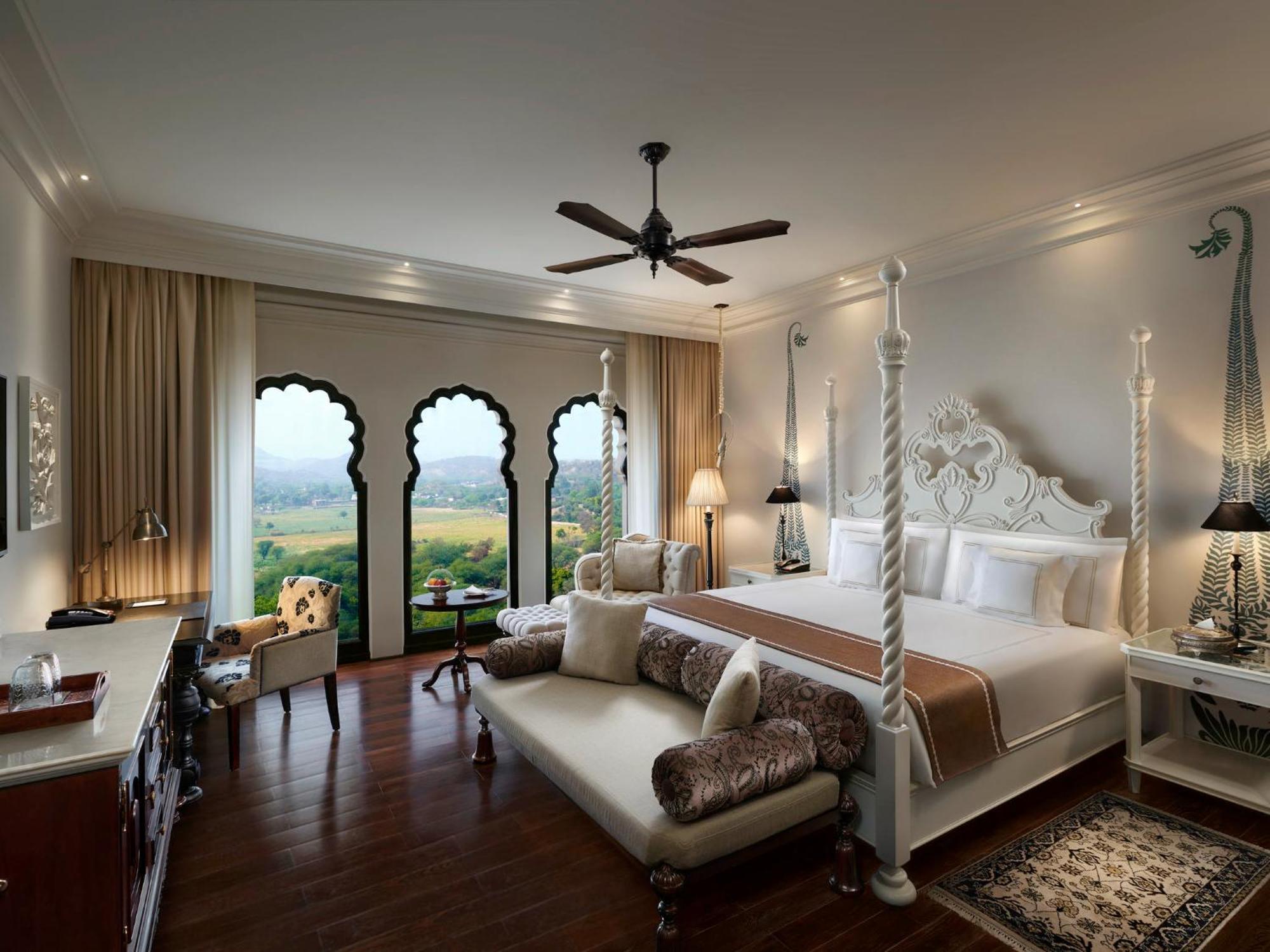 Hotel Grand Rosewood Near Delhi Igi Airport 4* New Delhi