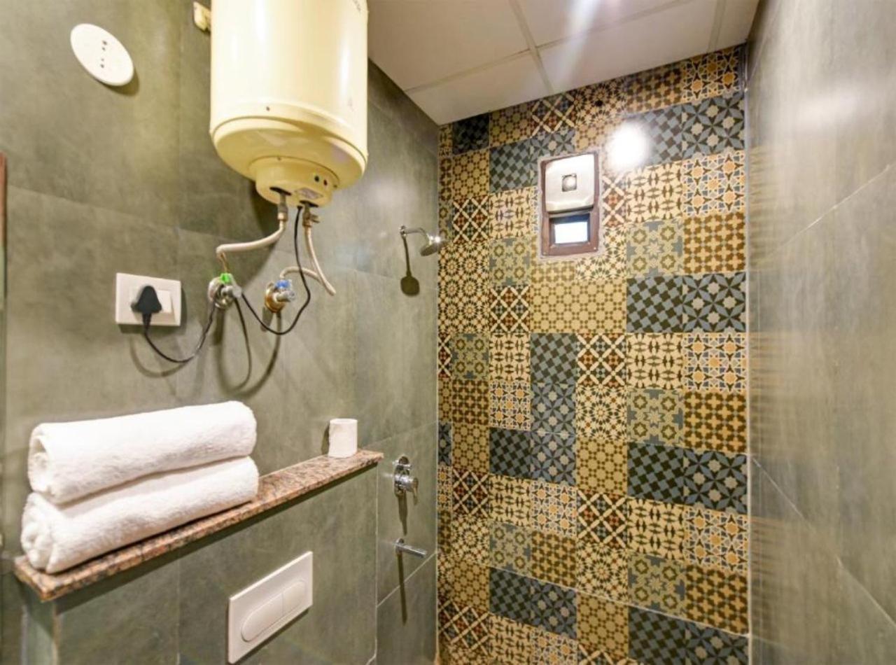 Hotel Grand Rosewood Near Delhi Igi Airport 4* New Delhi